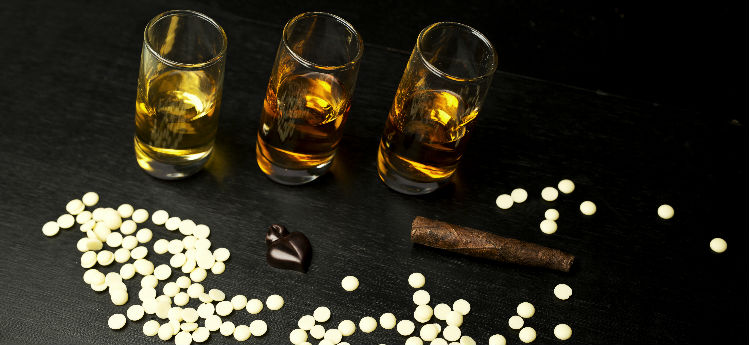Liquori e cioccolato fondente